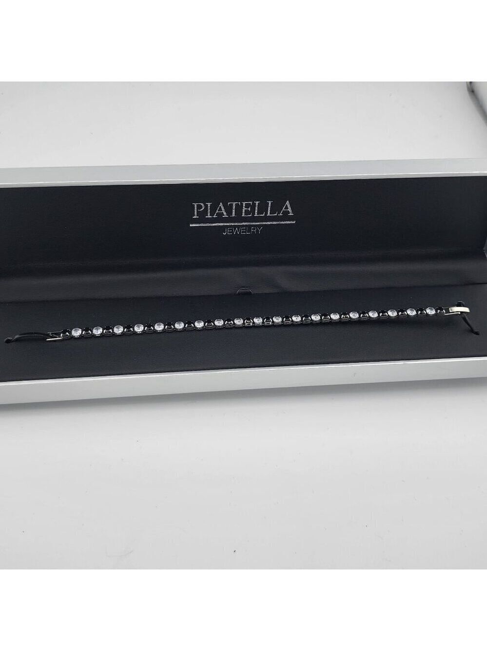 Brand New Gold Plate Black White Gemstone Bracelet